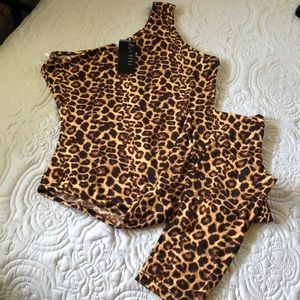 One leg bodysuit leopard print